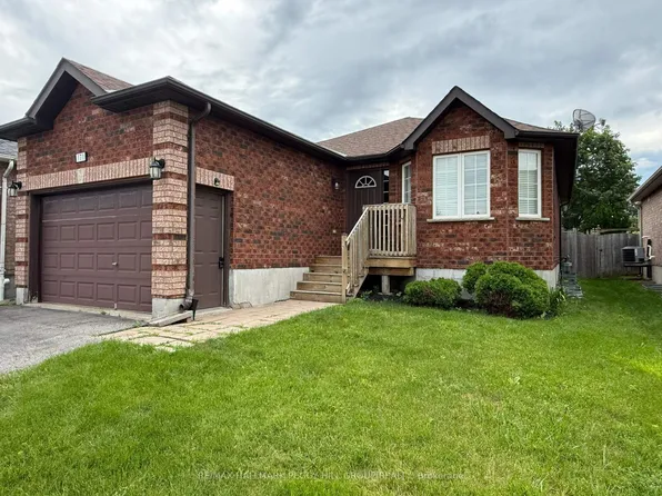 171 Hanmer St E, Barrie, ON L4M 6W2