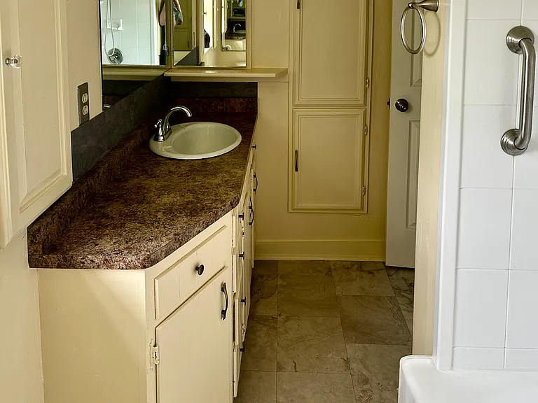 347 Glenway Ave — Photo 24
