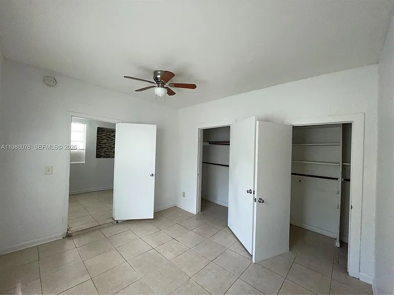 1060 NW 47th St #4 — Photo 12
