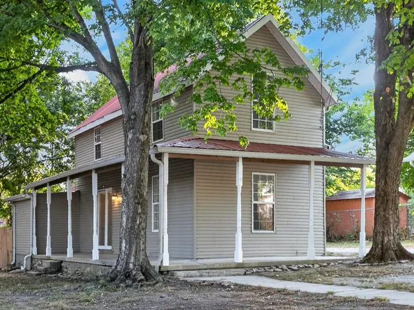 329 W 14th St, Columbia, TN 38401