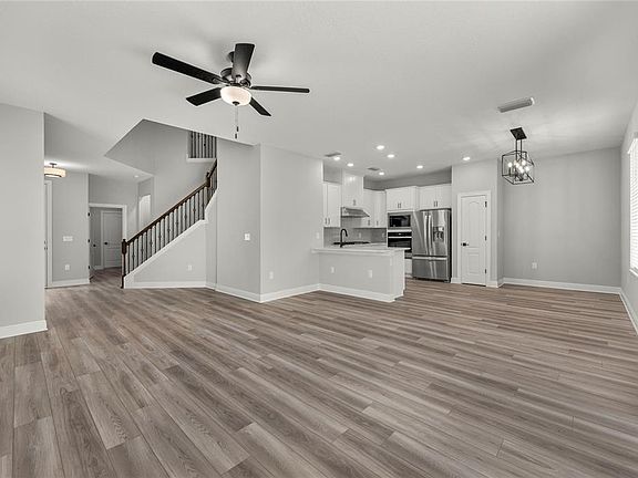 3rd image of 7665 Somersworth Dr