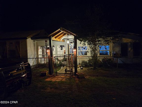 5th image of 2511 4th Ave