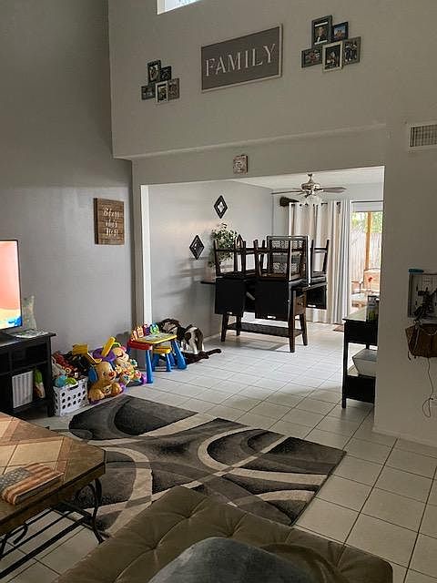 1st image of 1253 Winter Green Way