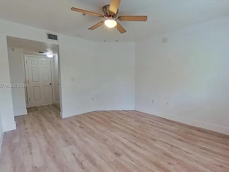 2544 Centergate Dr #303 — Photo 11