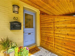 82 Withrow Ave, Toronto, ON M4K1C9