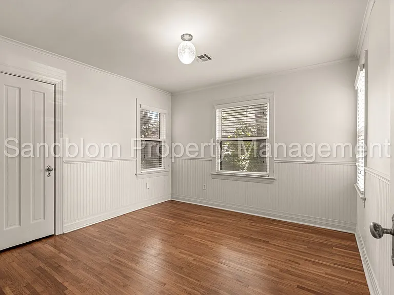 1135 S Birmingham Pl — Photo 15