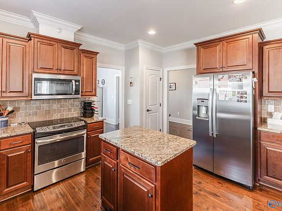 5th image of 14013 Greenway Park Cir