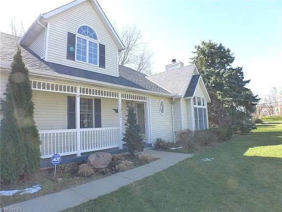 2nd image of 33320 Chatham Dr