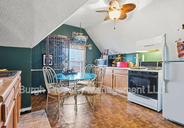 502 Walnut Ave #3 — Photo 5