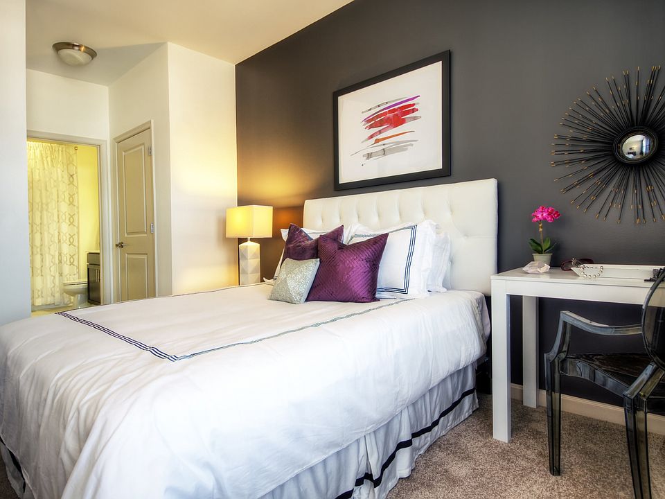 Spacious Bedroom