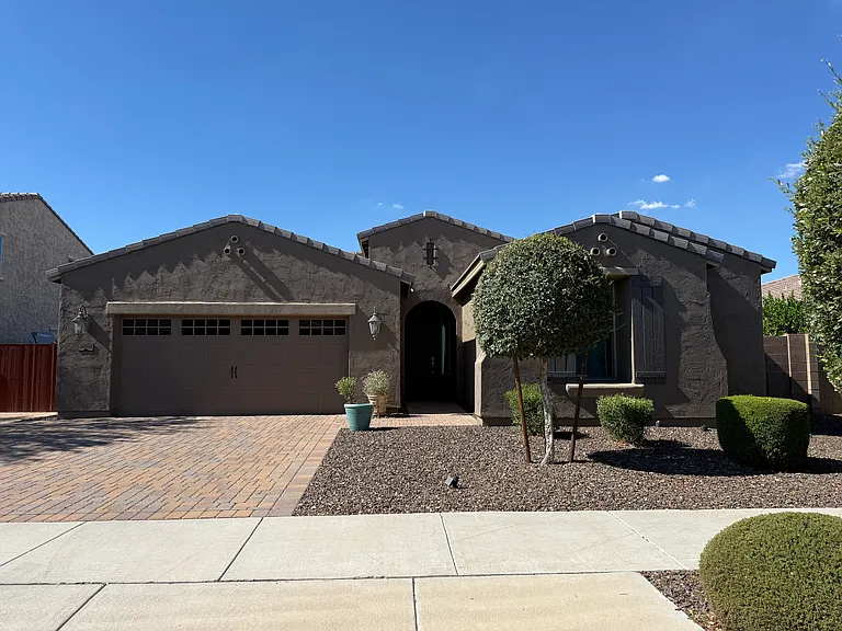 20088 E Domingo Rd — Photo 1