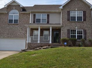 3145 Hawthorn Dr, Clarksville, TN 37043