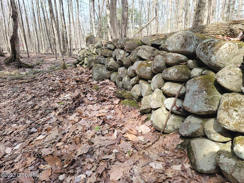 3rd image of L11 Fayville Road