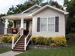 704 Conway St NE, Roanoke, VA 24012