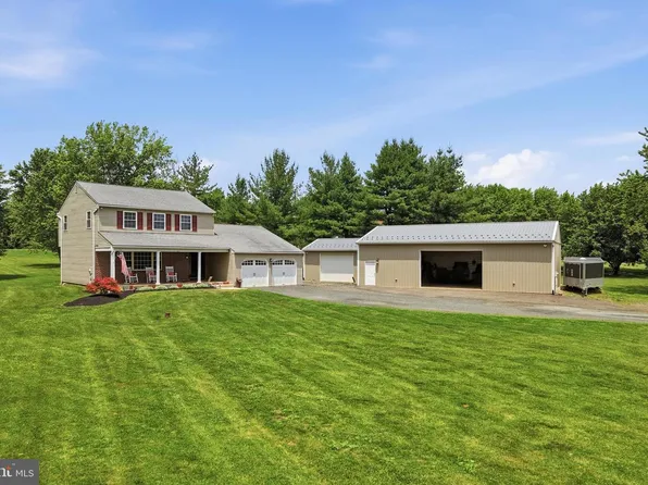 1026 Church Rd, East Greenville, PA 18041