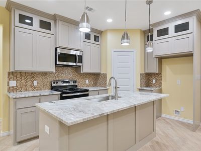 403 Montgomery St, Navasota, TX, 77868