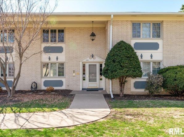 930 17th St APT 24, Moline, IL 61265