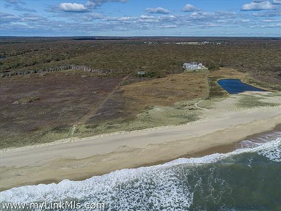 Beautiful south shore Martha's Vineyard