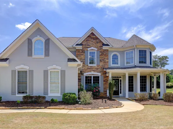 165 Lodge Trl, Fayetteville, GA 30215