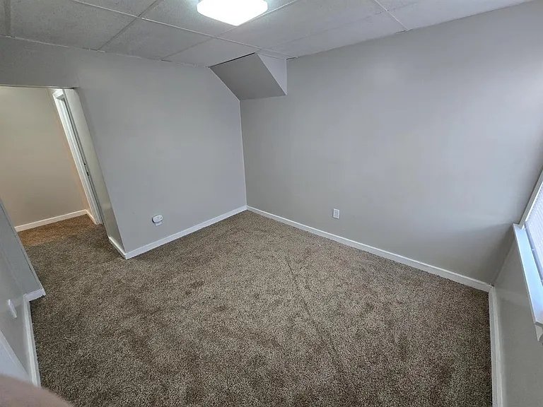 1920 Melrose Ave NW #1 — Photo 2