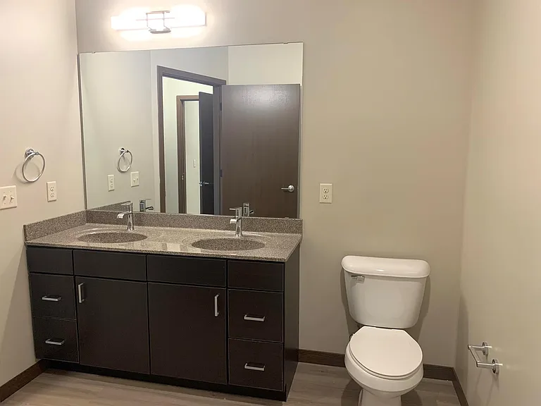 Bathroom B-View 1