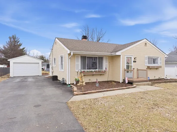 204 N Wabasso St, Minooka, IL 60447