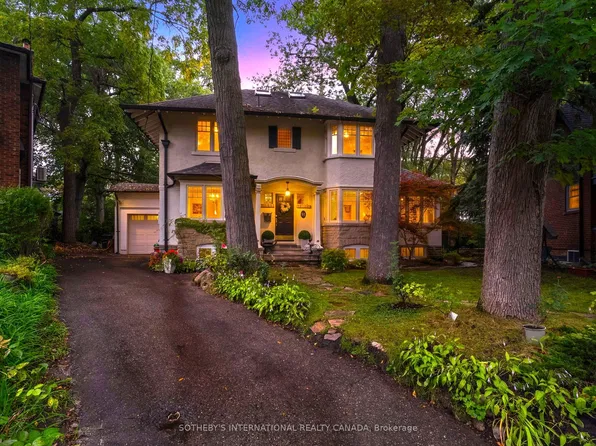 91 Braemore Gdns, Toronto, ON M6G 2C7