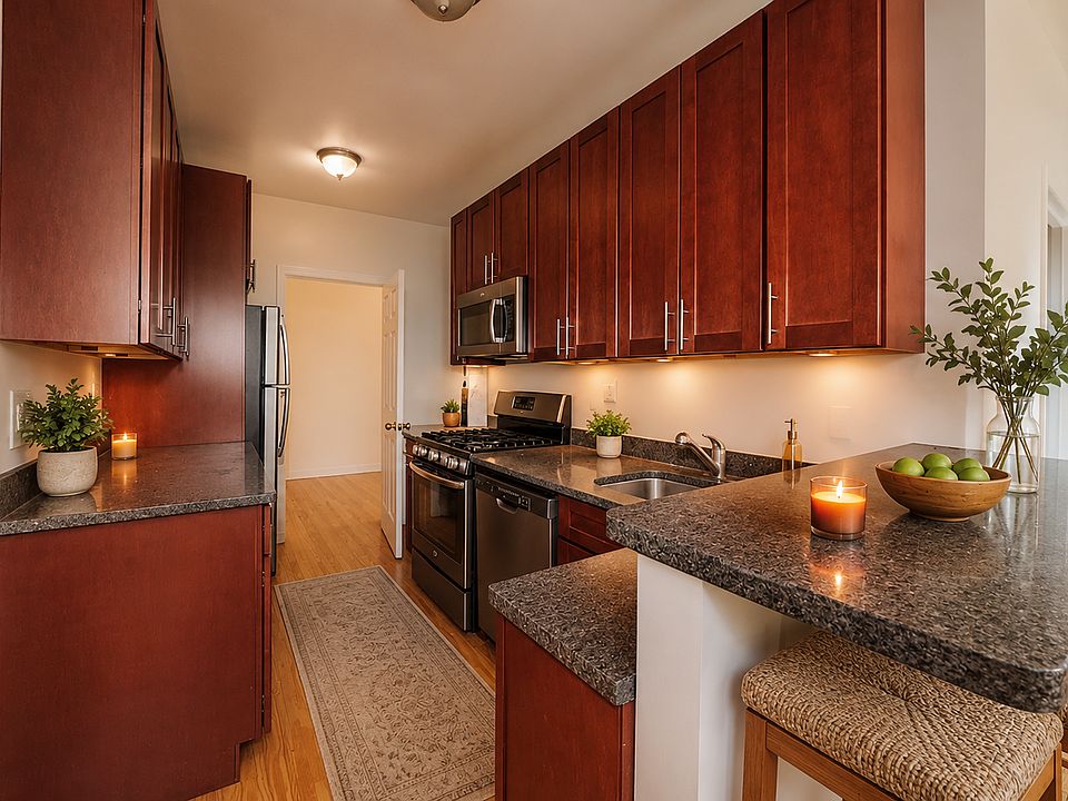 1st image of 201 E 30th St APT 55