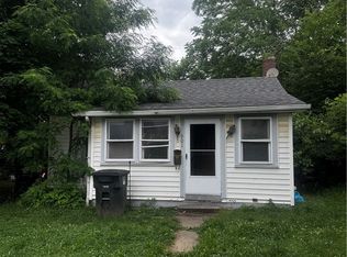 901 Munson St, Akron, OH 44305