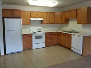 4231 33rd Ave S #103, Fargo, ND 58104