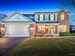 3120 Deerpath Ln, Carpentersville, IL 60110