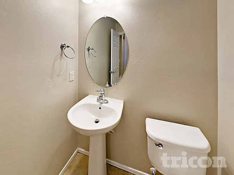 8126 W Georgetown Way — Photo 17