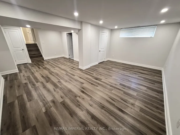 8 Multiflora Pl — Photo 19