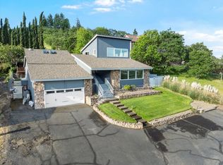 4400 Hillcrest Rd, Medford, OR 97504