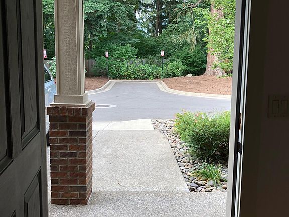Front Entrance with Front Courtyard in Cul de Sac