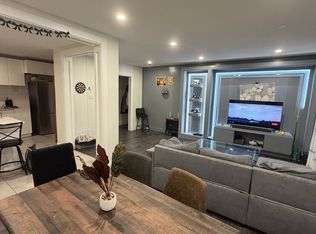 44 Oren Blvd, Barrie, ON L4N 4M1