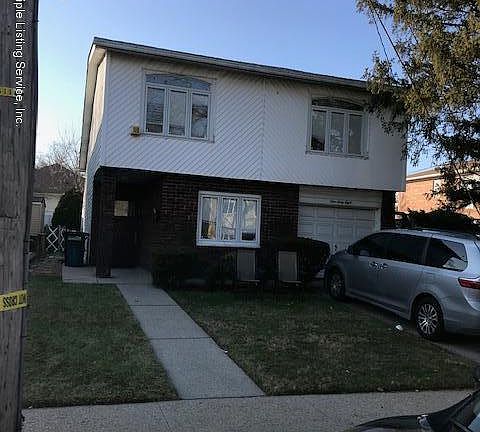 4th image of 168 Sheraden Ave