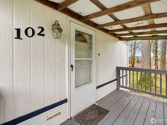 5th image of 102 Tory Lynn Drive