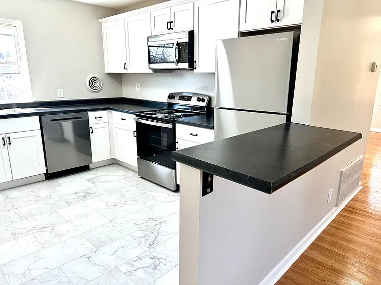 2722 Riedling Dr — Photo 11