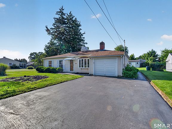 4th image of 105 Bear Paw Rd