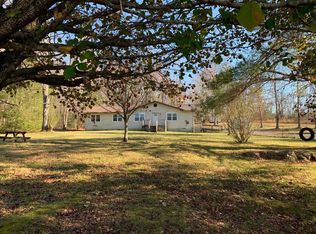 430 Fred Braddock Rd, Crab Orchard, TN 37723