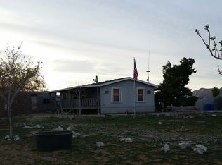 20553 Nearbank Rd, Lucerne Valley, CA 92356