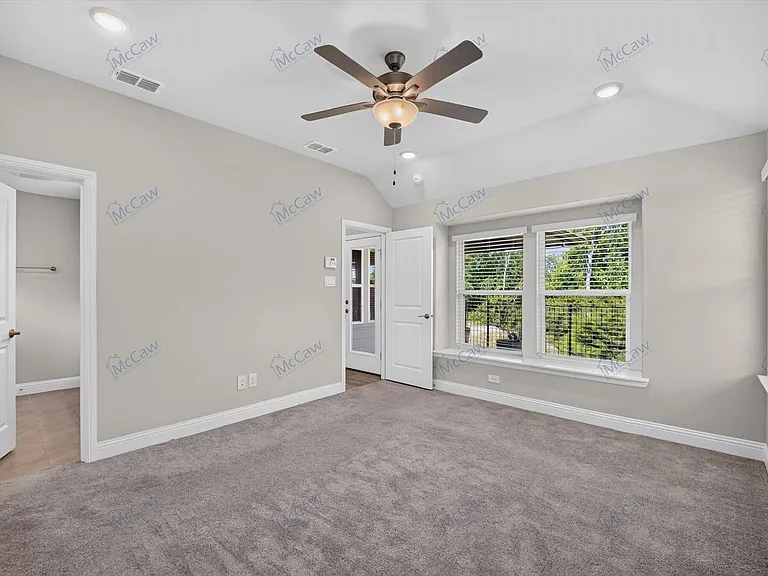159 Bryant Ln — Photo 12