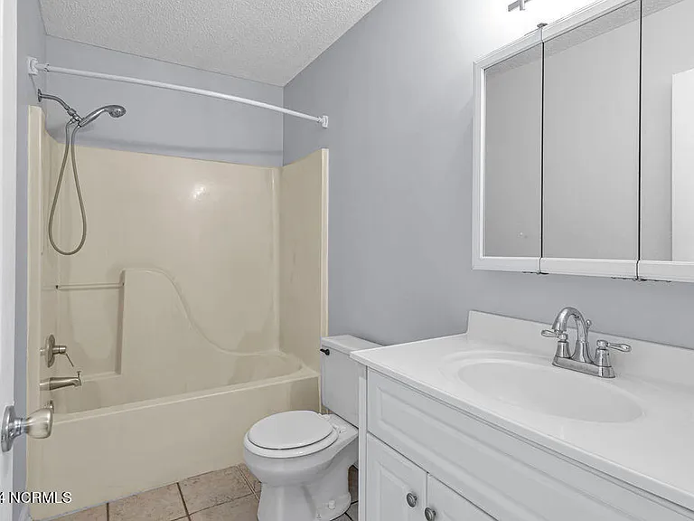 103 Carriage Hills Ct — Photo 20