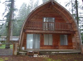 6190 Shamrock Rd, Maple Falls, WA 98266