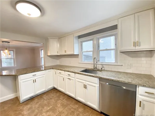 29 Newfield Street, Norwalk, CT 06851