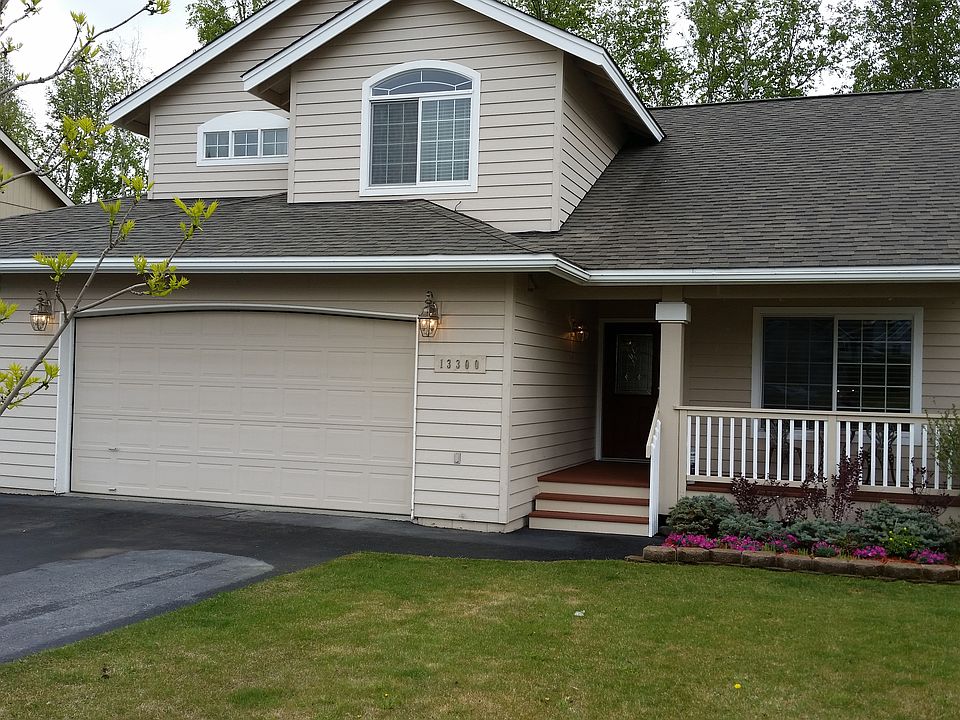 1st image of 13300 Konrad Dr
