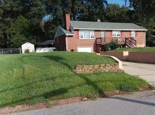 3107 Greenwood Ave, Colonial Heights, VA 23834