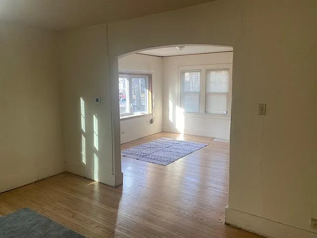 506 7th Ave S — Photo 2
