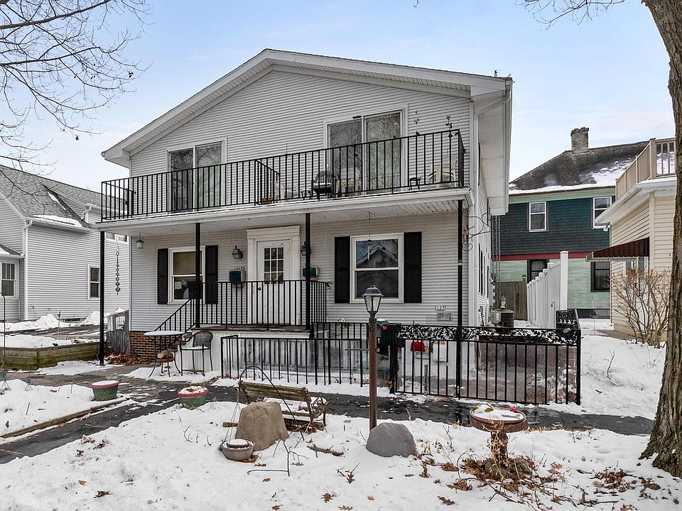 1st image of 327 Superior AVENUE